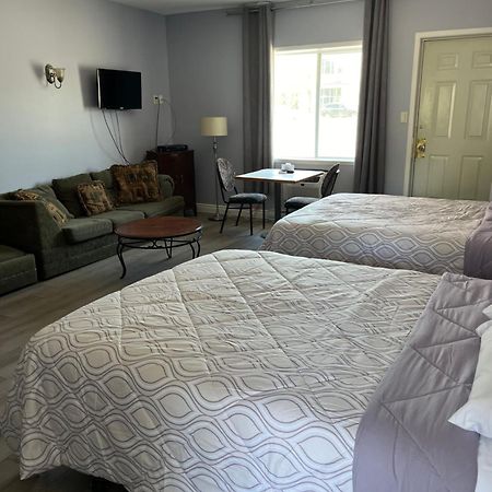 Motel La Siesta De Gascon Terrebonne Exteriér fotografie